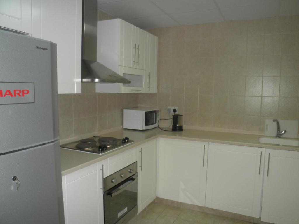 Hamasa Plaza Hotel Al Buraimi Rum bild