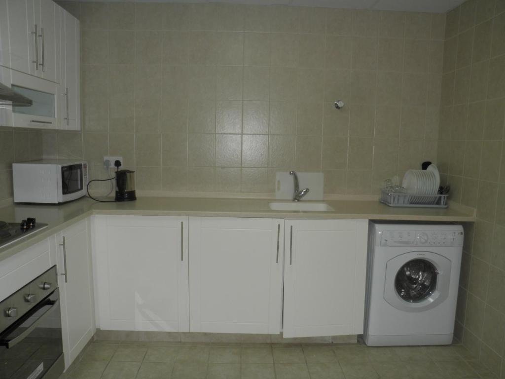 Hamasa Plaza Hotel Al Buraimi Rum bild