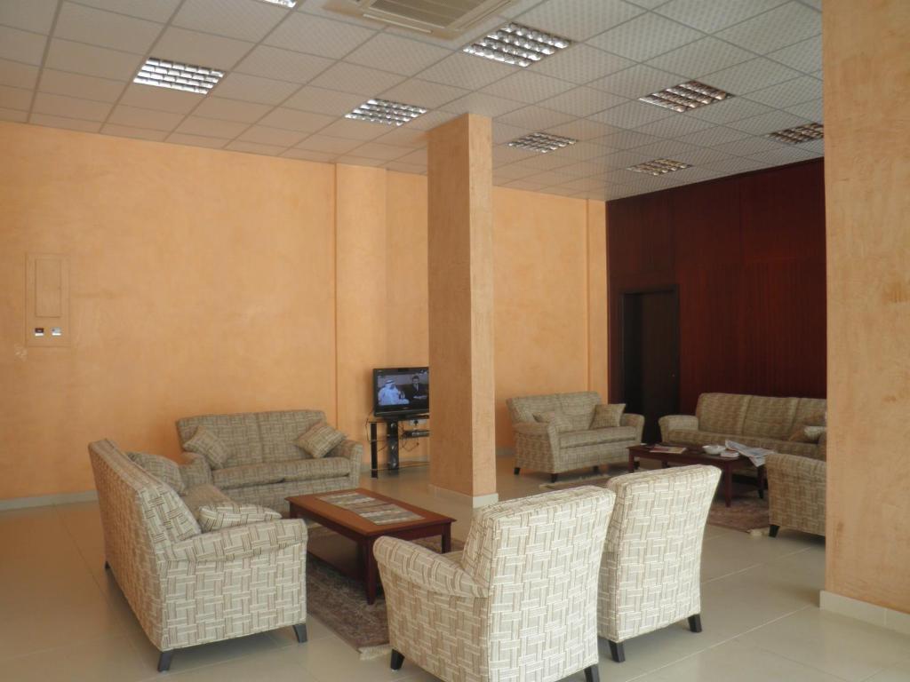 Hamasa Plaza Hotel Al Buraimi Exteriör bild
