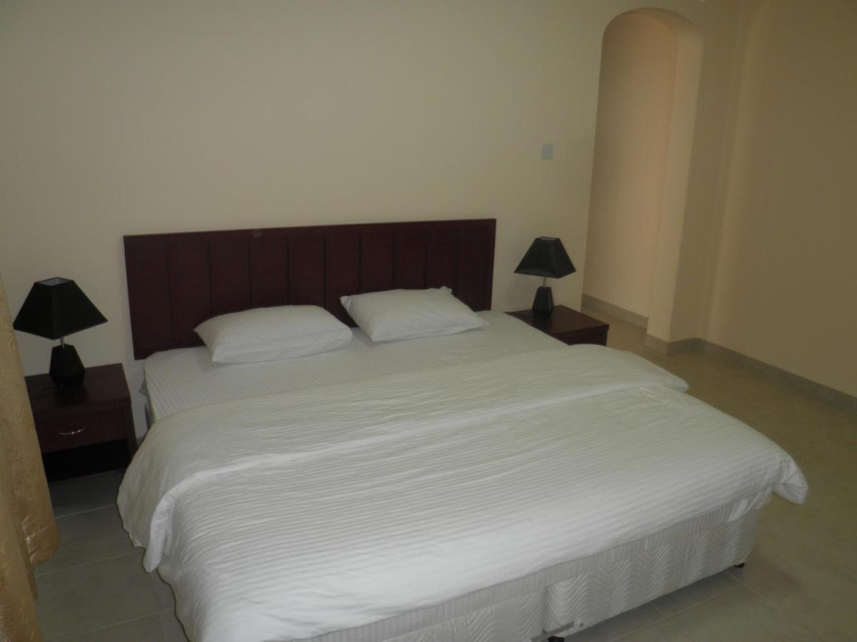 Hamasa Plaza Hotel Al Buraimi Exteriör bild